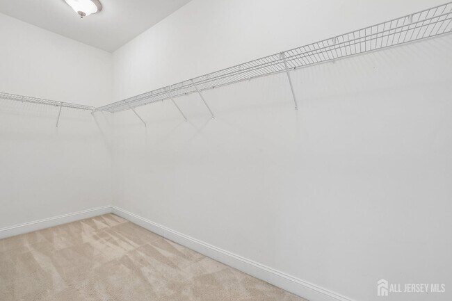 Building Photo - 166 Savoth Ln