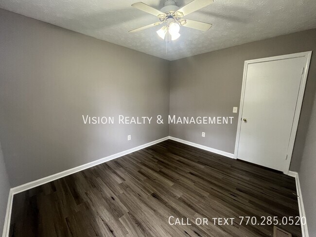 Building Photo - 153 Carroll Cir