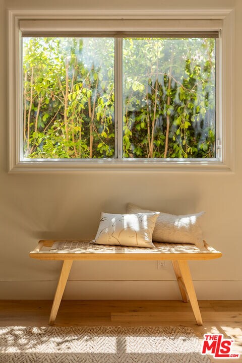 Building Photo - 911 7th St