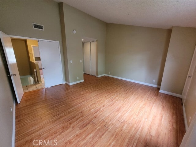 Building Photo - 959 S Mountain Ave