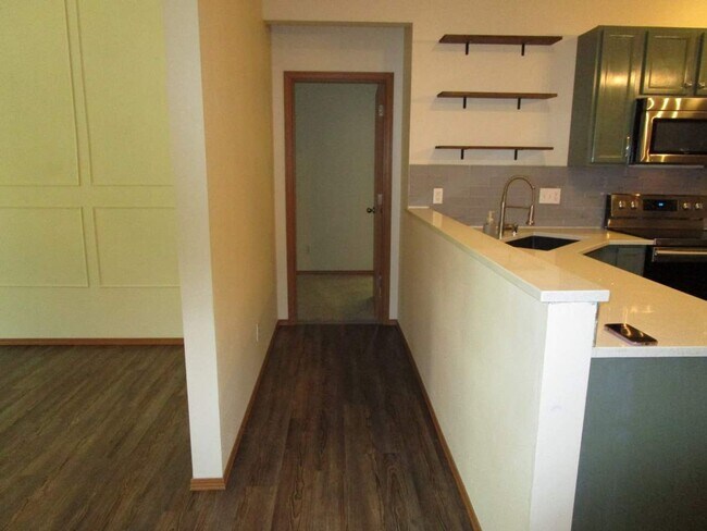 Building Photo - 3 Bedroom Home in Gig Harbor’s Minterwood