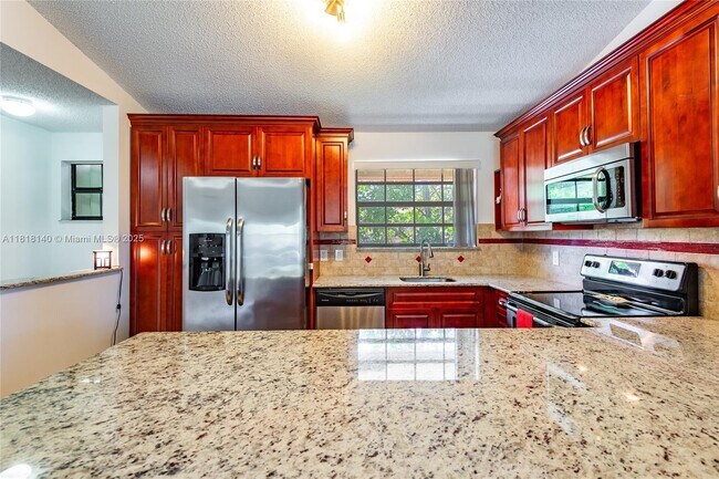 Building Photo - 1412 Congressional Way