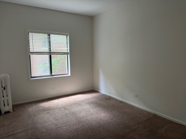 Building Photo - 804 W Lakeside Pl