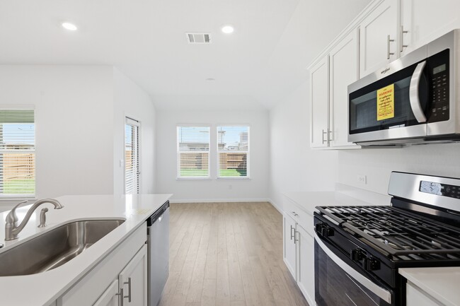 Building Photo - 1904 Marlin Spike Dr