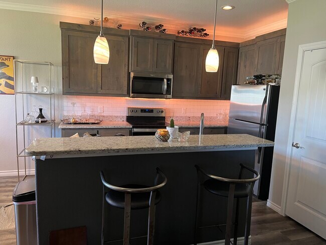 Building Photo - 223 Port Dr