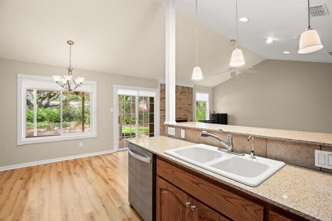 Building Photo - 11604 Windermere Meadows