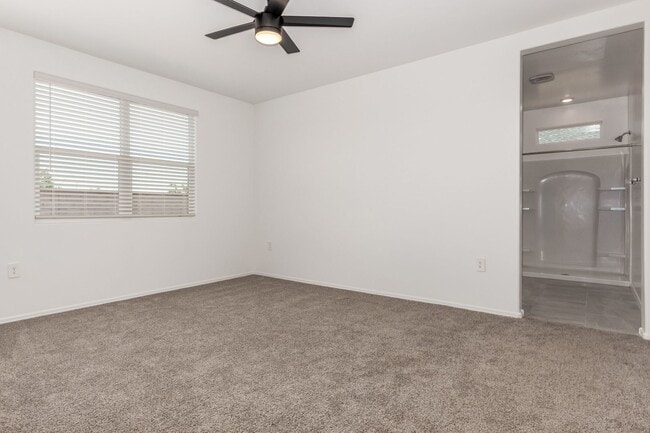 Building Photo - Beautiful 3 bed, 2 bath Casa Grande home