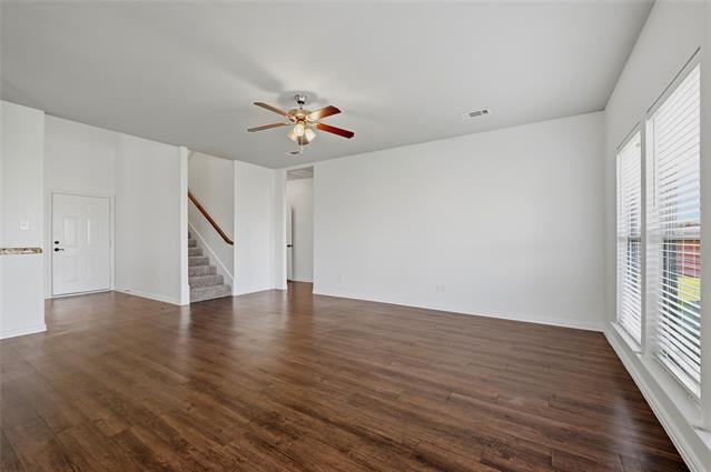 Building Photo - 1720 Fairway Dr