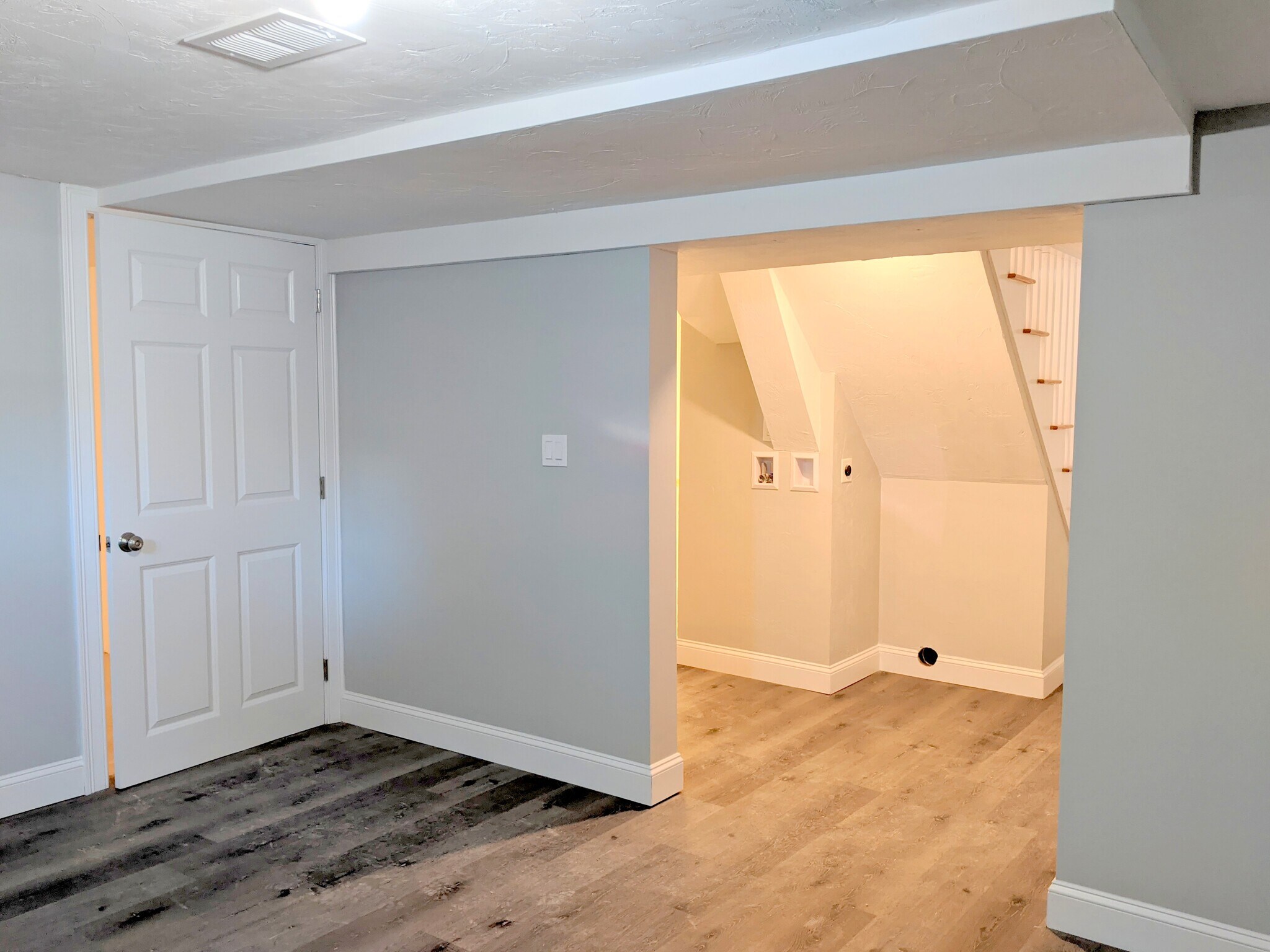 Building Photo - 16 Bowen Ave