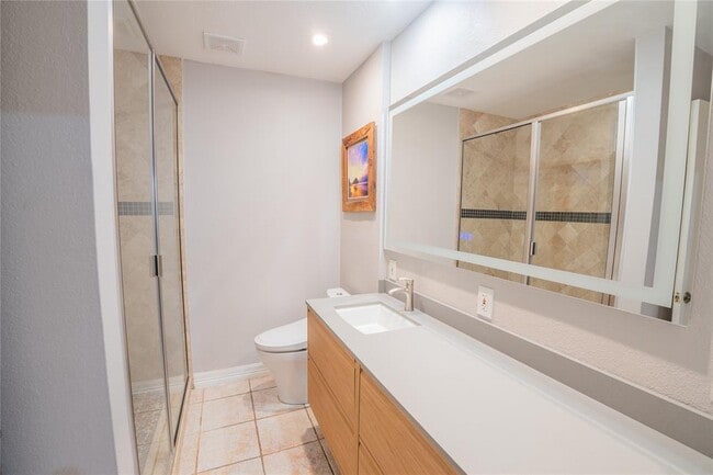 Building Photo - 8200 Neely Dr