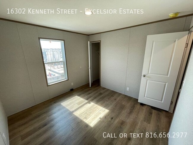 Building Photo - 16302 Kenneth Dr