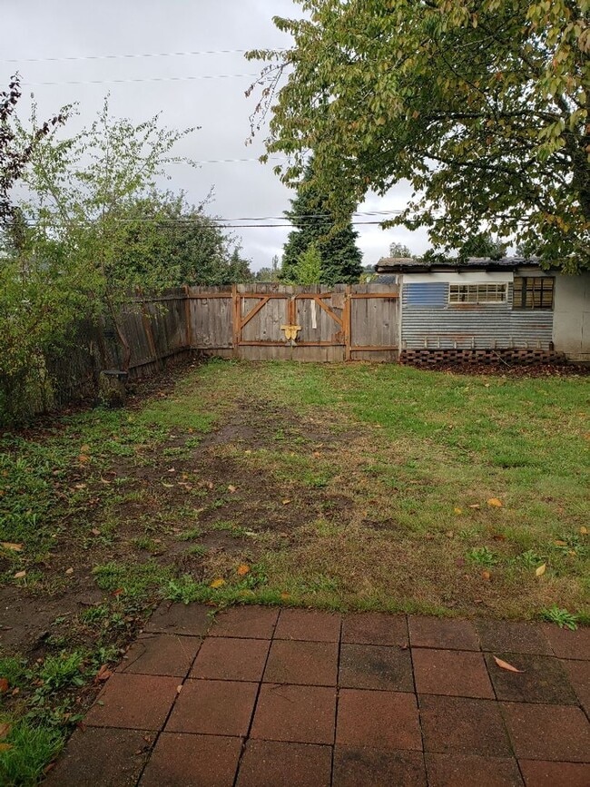 Building Photo - STATUS: -AVAILABLE-  | R93H | $1695