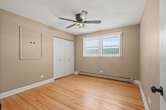 Building Photo - 2737 Spruce St