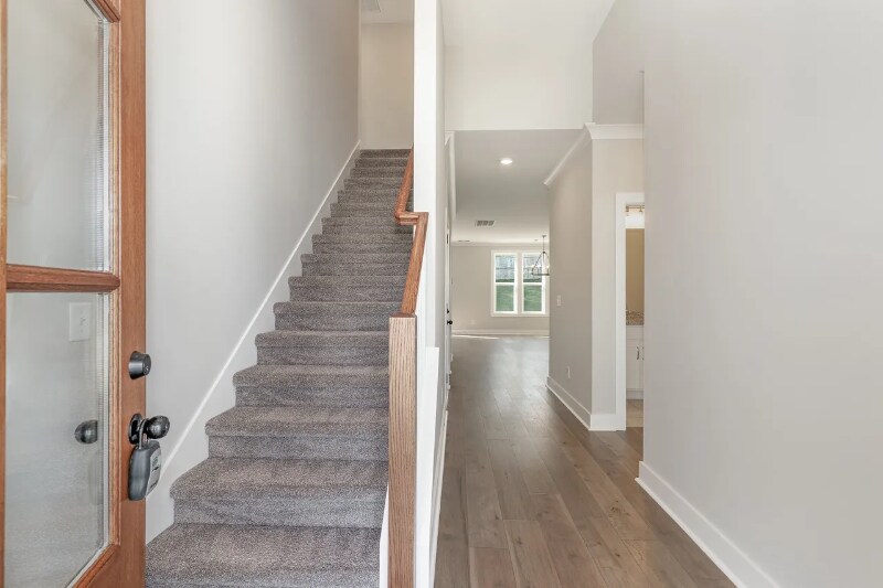 Building Photo - 577 Davis Vly Dr