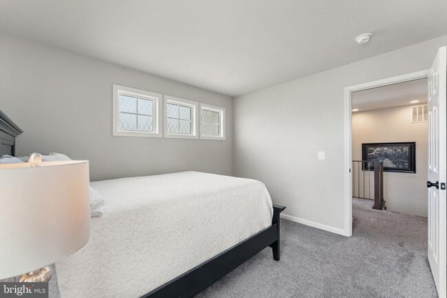 Building Photo - 431 Alder Dr