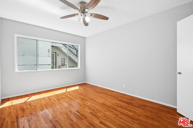 Building Photo - 5307 Vantage Ave