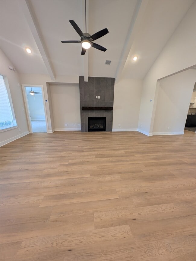 Building Photo - 13826 Arroyo Grande Dr