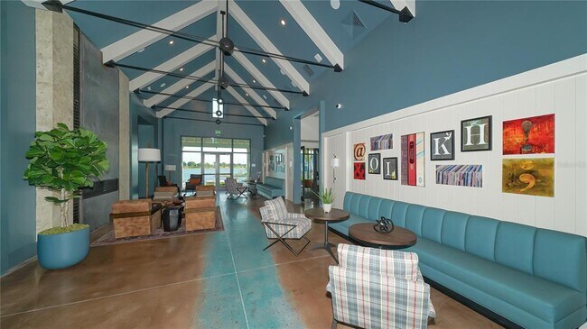 Building Photo - 8168 Sternway Rd