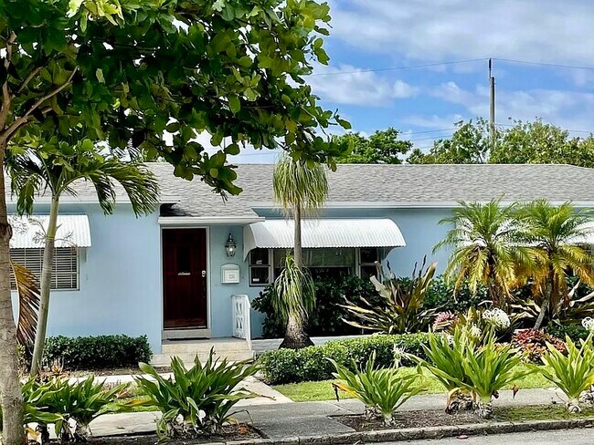 Building Photo - 235 Fordham Dr