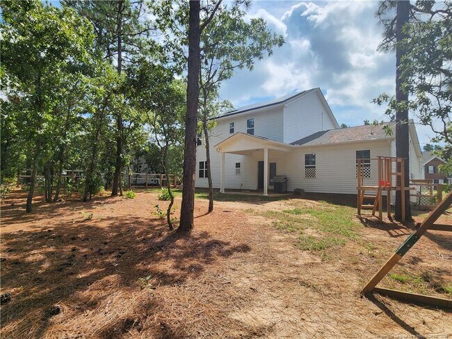 Building Photo - 111 Clearwater Harbor