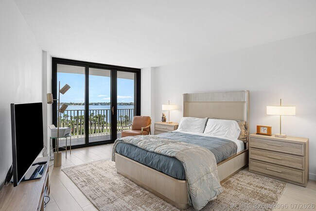 Building Photo - 3360 S Ocean Blvd