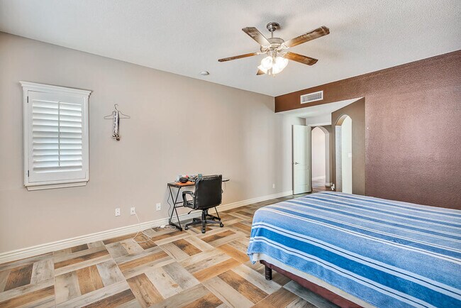 Building Photo - 12709 Tierra Lily Ct