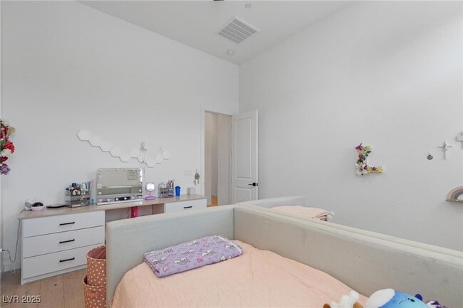 Building Photo - 10927 White Clay Dr