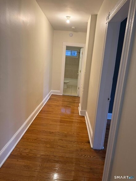 Building Photo - 1018 Hancock Ave