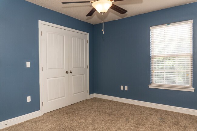 Building Photo - 3366 Wild Hare Ln