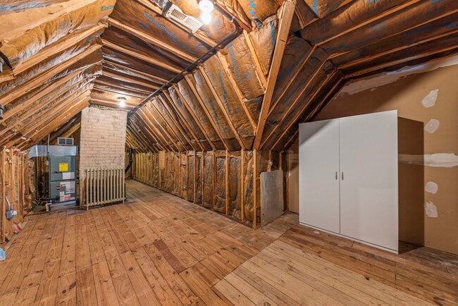 Building Photo - 1092 Wexford Ct