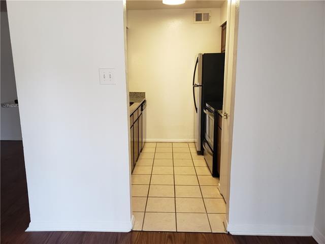 Building Photo - 5107 Skillman St