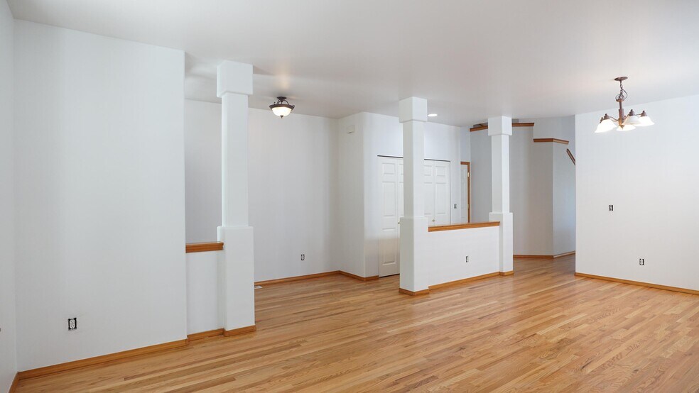 Building Photo - 3925 138th St SE