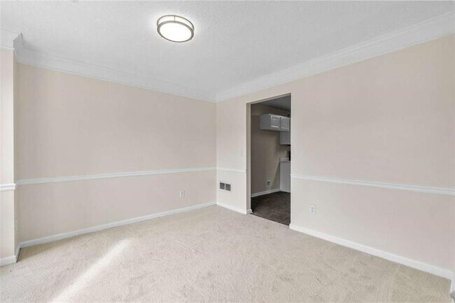 Building Photo - 405 Mt Vernon Ct