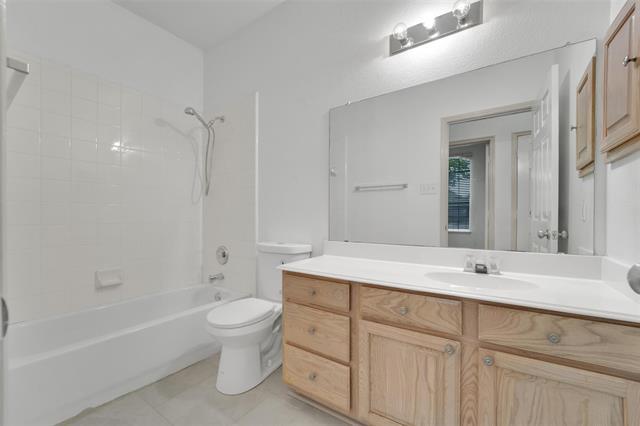 Building Photo - 5106 Petersburg Dr