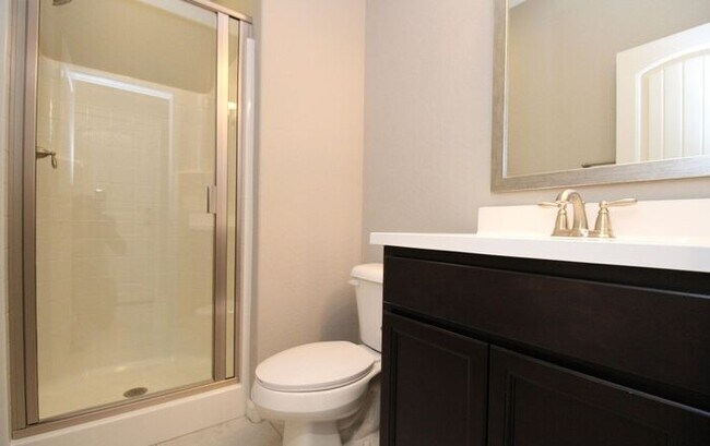 Building Photo - Stunning 3-bedroom, 3-bathroom home located in the heart of Peoria, AZ.