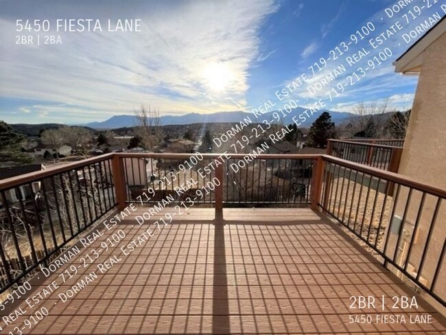 Building Photo - 5450 Fiesta Ln