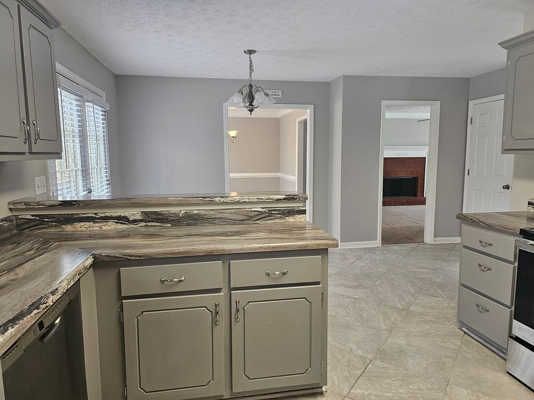 Building Photo - 260 Huntington St