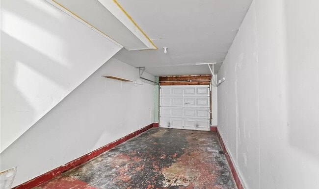 Building Photo - 4 Bedroom 2 Bath House For Rent Federal Way