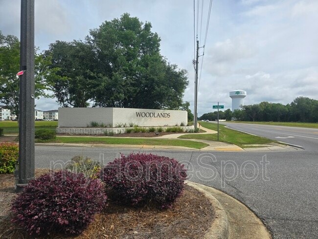Building Photo - 4404 White Cedar Ct