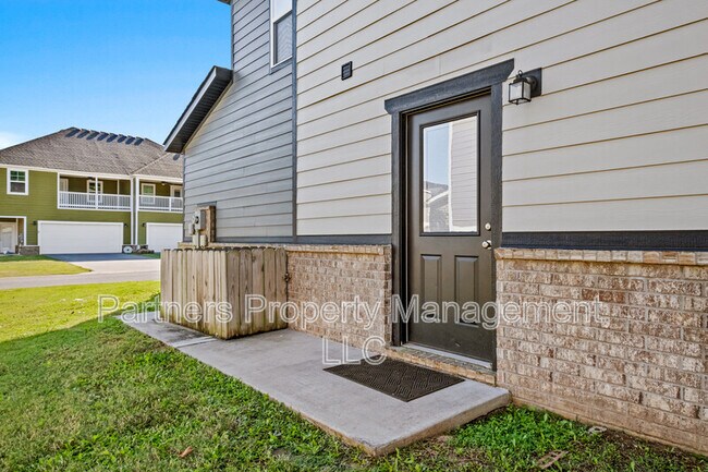 Building Photo - 1258 N Sicily Ln
