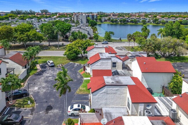 Building Photo - 693 NW 102 Pl