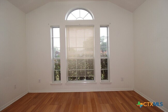 Building Photo - 4209 Adobe Dr