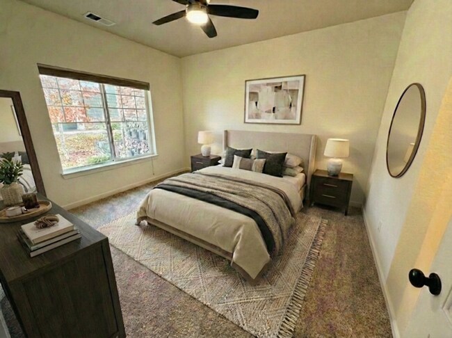 Building Photo - Fantastic 2 Bedroom, 2 Bath Ground Level Condo With Detached Garage in Loveland, Colorado