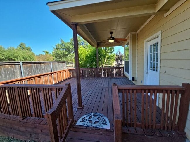 Building Photo - 13628 Oystercatcher Dr