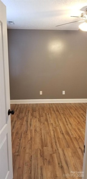 Building Photo - 853 Matthews School Rd