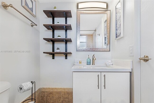 Building Photo - 7904 West Dr