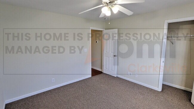 Building Photo - 2780 Cascade Dr