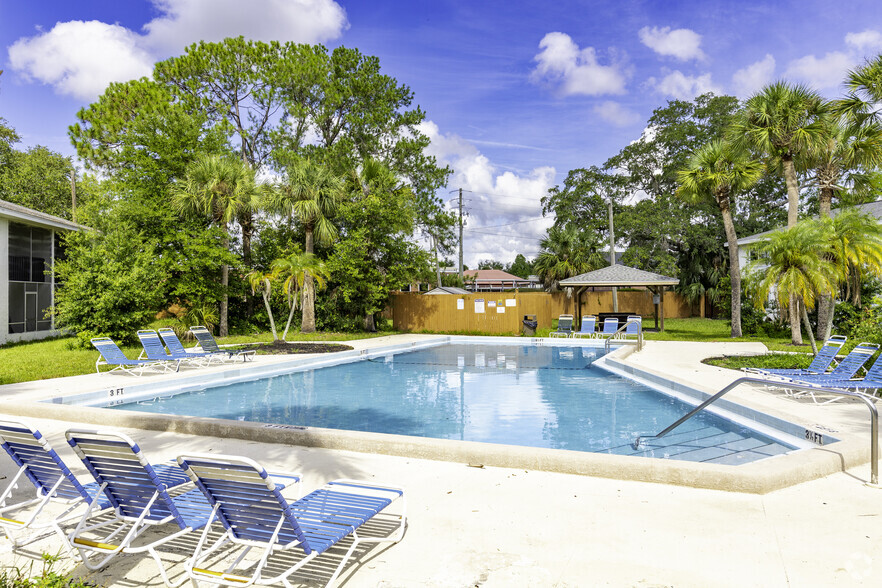 Pool - Outrigger Village Apartments