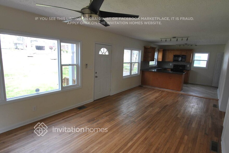 Building Photo - 2771 Joyce Ave