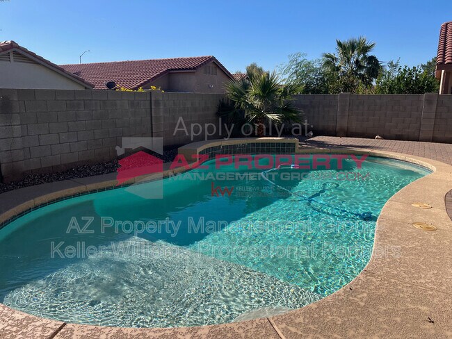 Building Photo - 11329 E Elena Ave